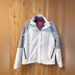 White Sierra White and Light Gray Women's Ski Jacket, Size Medium